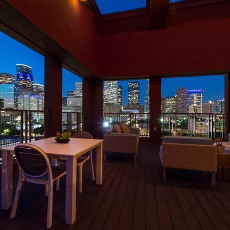 Downtown Apt Free Parking - Pool - Gym - Fully Kitchen Houston Bagian luar foto