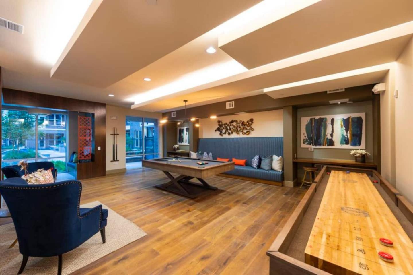 Downtown Apt Free Parking - Pool - Gym - Fully Kitchen Houston Bagian luar foto
