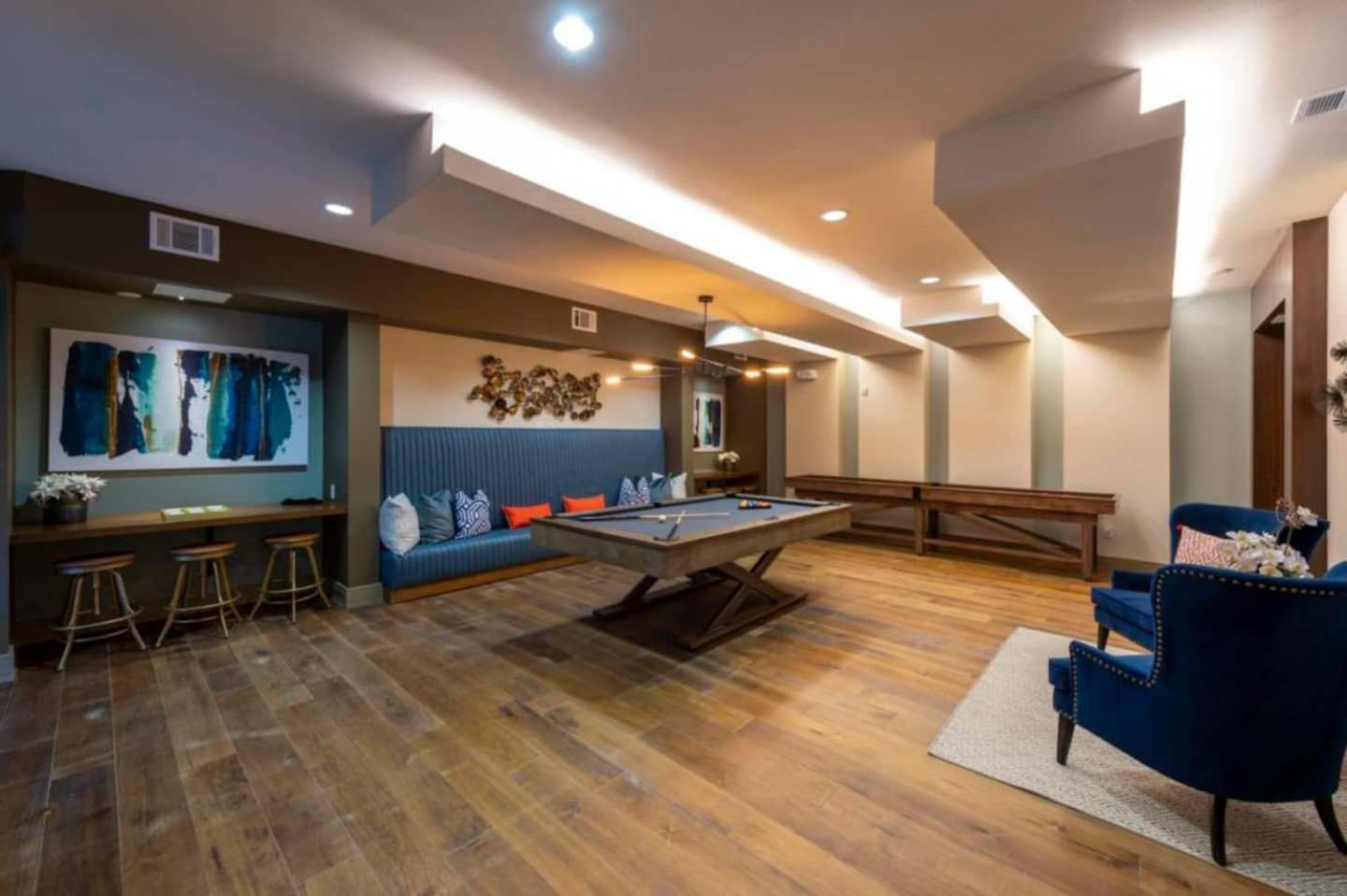 Downtown Apt Free Parking - Pool - Gym - Fully Kitchen Houston Bagian luar foto